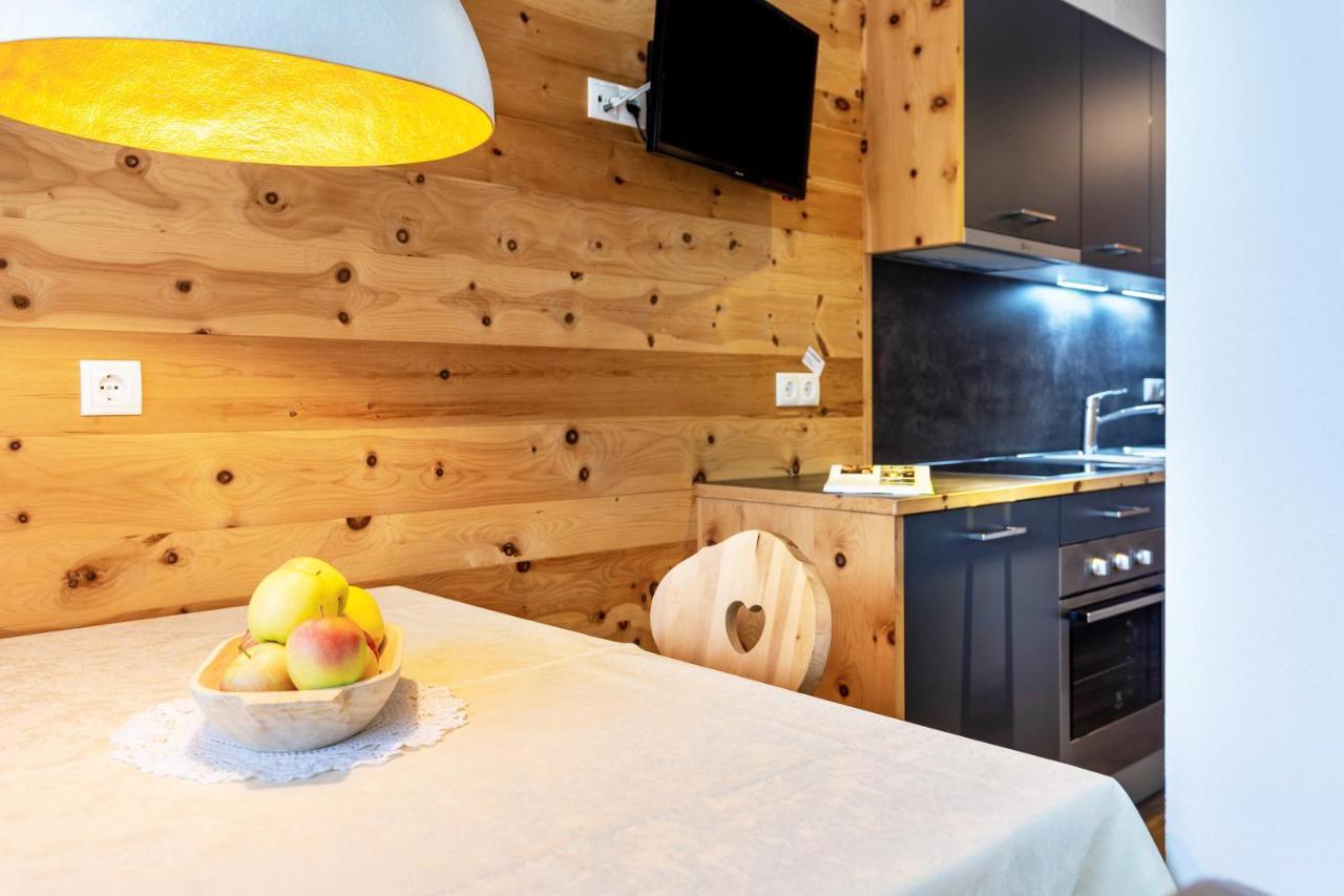 Superior Apartments Marialisa Orchi Chiusa Ngoại thất bức ảnh